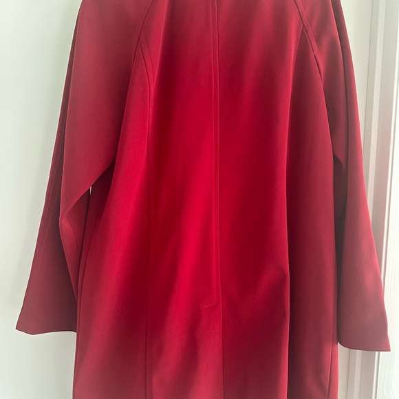 London Fog Red Trench Coat Classic Mid-Length Design - Picture 4 of 7